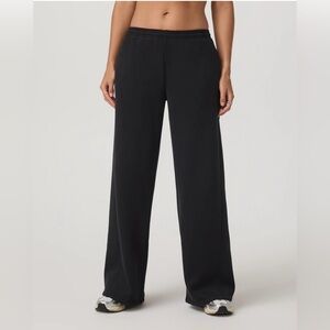 Vuori Restore Ultra Wideleg Sweatpant Washed Black Medium NWT